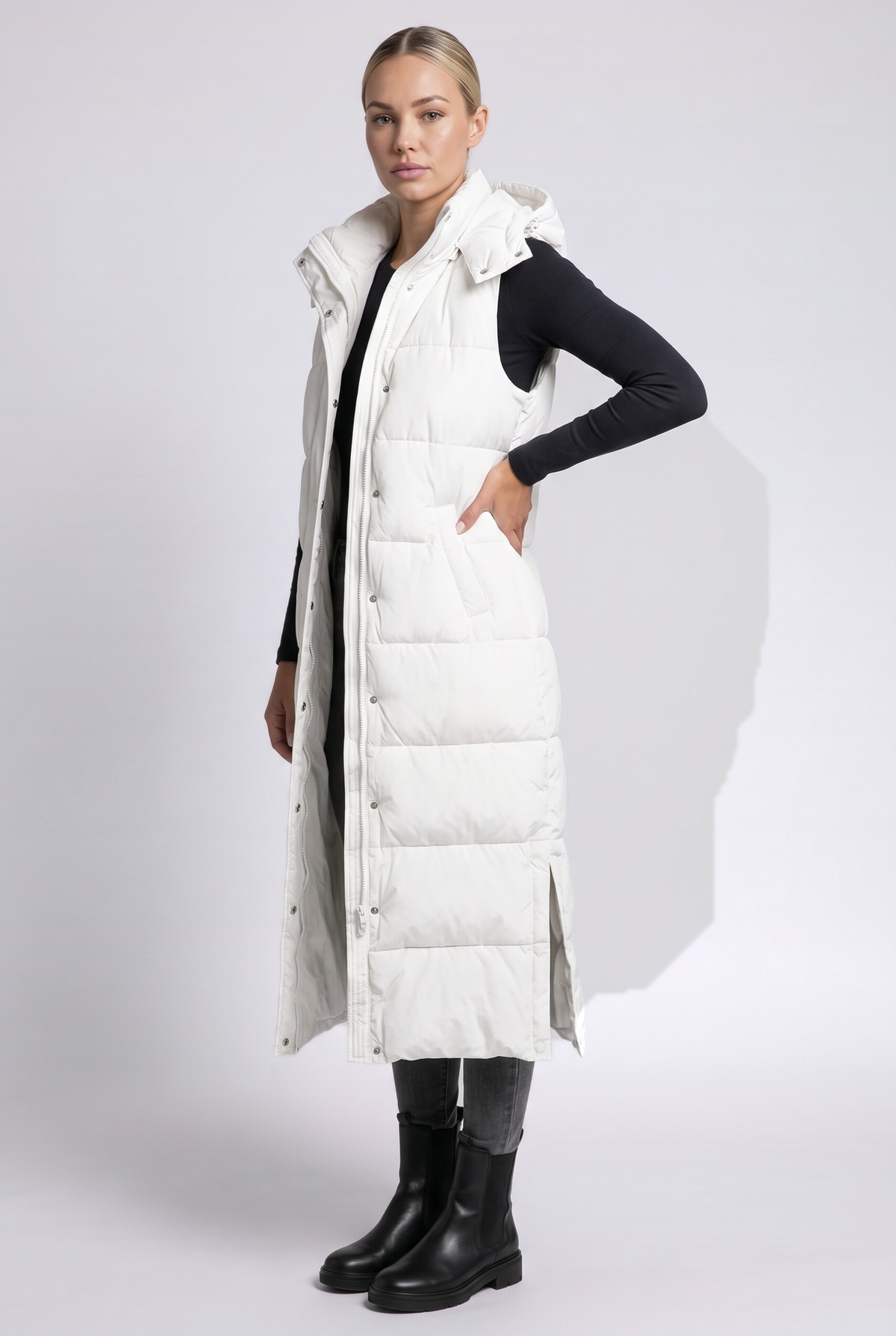 Sabine Puffer Vest in White - three-quarter view