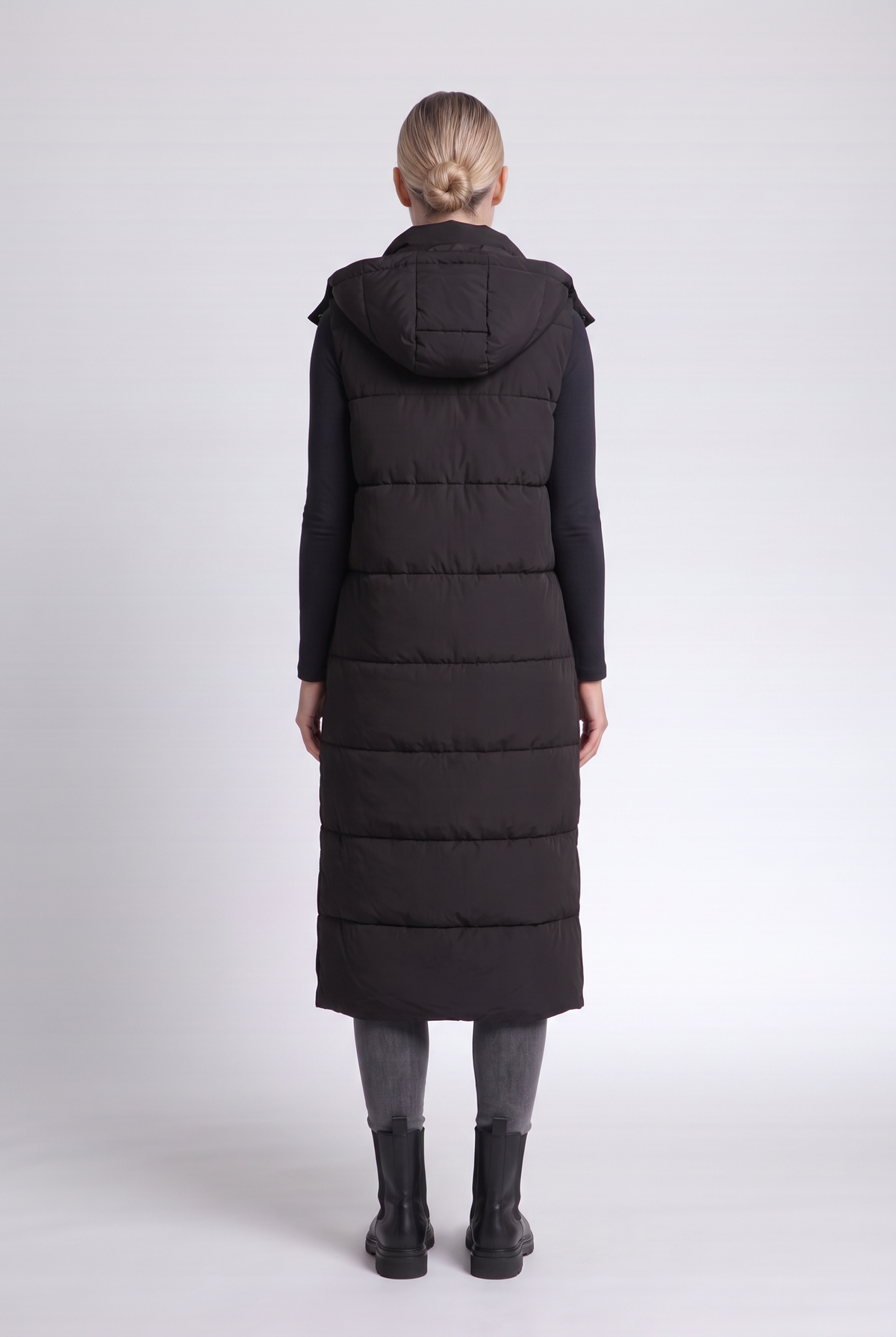 Sabine Puffer Vest in Black - back view