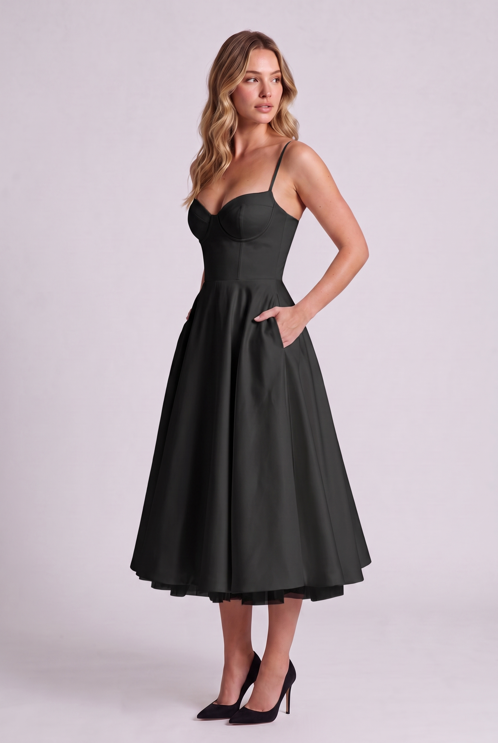 Elodie Sweetheart Tulle Midi Dress - Black - side